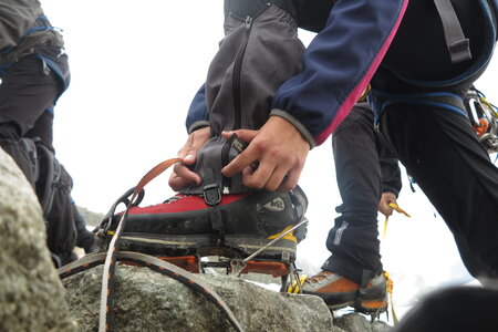 2015-06-11-alpinisme-roche-faurio, alpes-aventure-alpinisme-montee-refuge-ecrins-2015-06-10-09