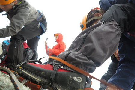 2015-06-11-alpinisme-roche-faurio, alpes-aventure-alpinisme-montee-refuge-ecrins-2015-06-10-10