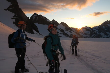 2015-06-11-alpinisme-roche-faurio, alpes-aventure-alpinisme-montee-refuge-ecrins-2015-06-11-14