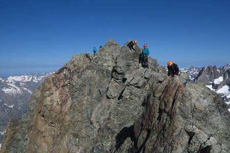 2015-06-11-alpinisme-roche-faurio, alpes-aventure-alpinisme-montee-refuge-ecrins-2015-06-11-52