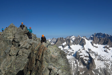 2015-06-11-alpinisme-roche-faurio, alpes-aventure-alpinisme-montee-refuge-ecrins-2015-06-11-53