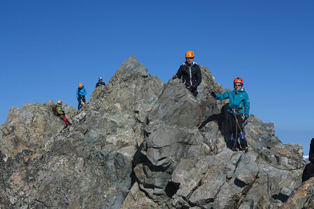 2015-06-11-alpinisme-roche-faurio, alpes-aventure-alpinisme-montee-refuge-ecrins-2015-06-11-54