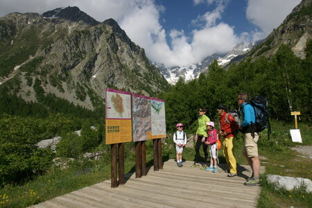 2015-05-30-randonnée-refuge-bans, alpes-aventure-randonne-trek-famille-refuge-bans-2015-05-30-003