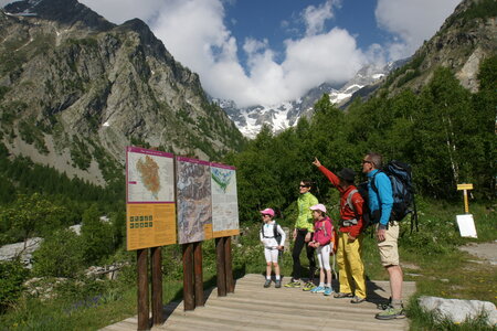 2015-05-30-randonnée-refuge-bans, alpes-aventure-randonne-trek-famille-refuge-bans-2015-05-30-005
