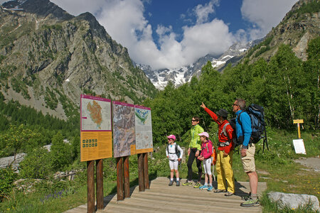 2015-05-30-randonnée-refuge-bans, alpes-aventure-randonne-trek-famille-refuge-bans-2015-05-30-006