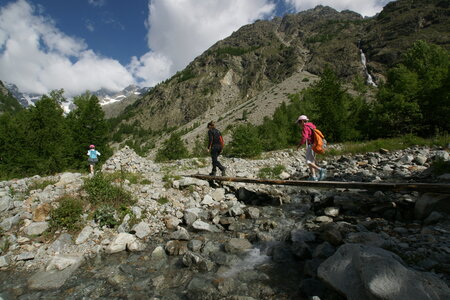 2015-05-30-randonnée-refuge-bans, alpes-aventure-randonne-trek-famille-refuge-bans-2015-05-30-011