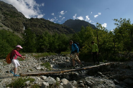 2015-05-30-randonnée-refuge-bans, alpes-aventure-randonne-trek-famille-refuge-bans-2015-05-30-012
