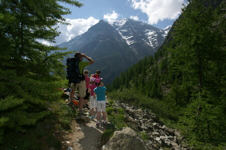 2015-05-30-randonnée-refuge-bans, alpes-aventure-randonne-trek-famille-refuge-bans-2015-05-30-034