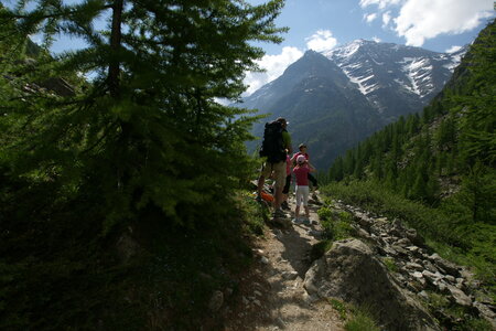2015-05-30-randonnée-refuge-bans, alpes-aventure-randonne-trek-famille-refuge-bans-2015-05-30-037