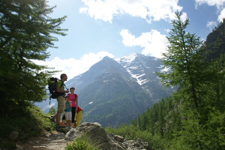 2015-05-30-randonnée-refuge-bans, alpes-aventure-randonne-trek-famille-refuge-bans-2015-05-30-046