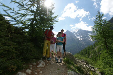 2015-05-30-randonnée-refuge-bans, alpes-aventure-randonne-trek-famille-refuge-bans-2015-05-30-051
