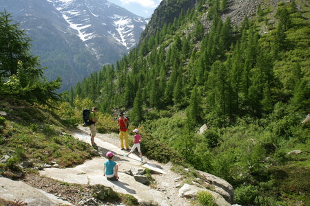 2015-05-30-randonnée-refuge-bans, alpes-aventure-randonne-trek-famille-refuge-bans-2015-05-30-076