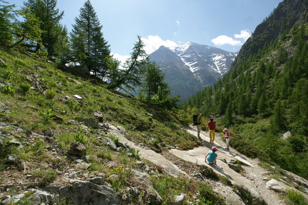 2015-05-30-randonnée-refuge-bans, alpes-aventure-randonne-trek-famille-refuge-bans-2015-05-30-077