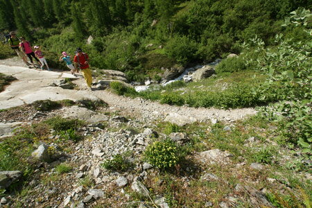 2015-05-30-randonnée-refuge-bans, alpes-aventure-randonne-trek-famille-refuge-bans-2015-05-30-092