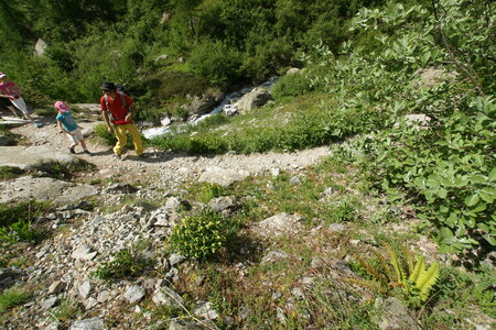 2015-05-30-randonnée-refuge-bans, alpes-aventure-randonne-trek-famille-refuge-bans-2015-05-30-094