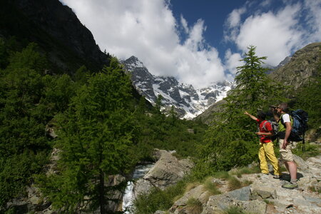 2015-05-30-randonnée-refuge-bans, alpes-aventure-randonne-trek-famille-refuge-bans-2015-05-30-103