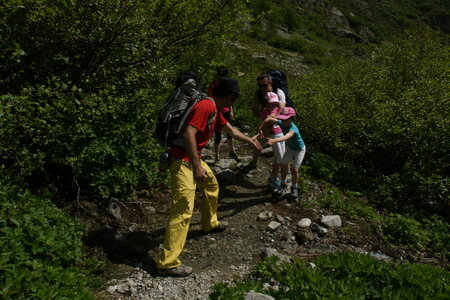 2015-05-30-randonnée-refuge-bans, alpes-aventure-randonne-trek-famille-refuge-bans-2015-05-30-168