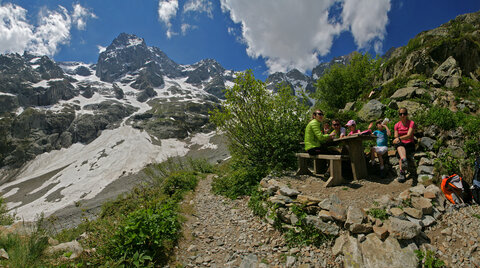 2015-05-30-randonnée-refuge-bans, alpes-aventure-randonne-trek-famille-refuge-bans-2015-05-30-295