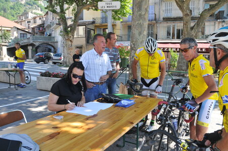 2015-06-06 - Fête du Tour Digne/Pra-loup 2015, 18458134259_c50432baea_o