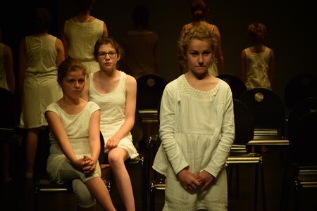 Théâtre 2015 - La Compagnie Les Yeux d'Encre - « La nuit de Léodule. », DSC_0252