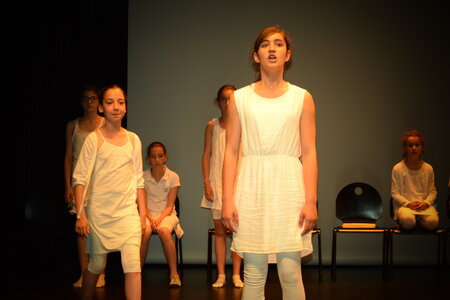 Théâtre 2015 - La Compagnie Les Yeux d'Encre - « La nuit de Léodule. », DSC_0400