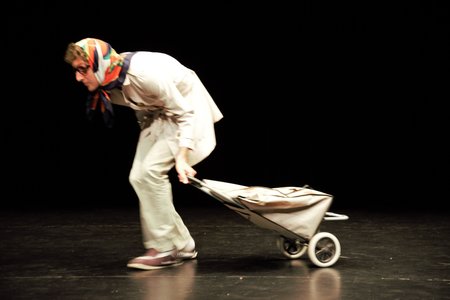 Théâtre 2015 - La Compagnie Les Yeux d'Encre - «En bas de chez toi. », DSC_0099