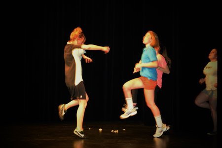 Théâtre 2015 - La Compagnie Les Yeux d'Encre - «En bas de chez toi. », DSC_0133  2 