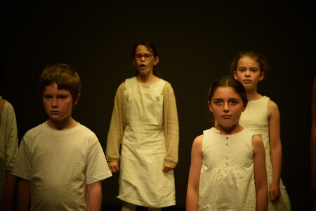 Théâtre 2015 - La Compagnie Les Yeux d'Encre - « La nuit de Léodule. », DSC_0573