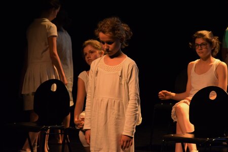 Théâtre 2015 - La Compagnie Les Yeux d'Encre - « La nuit de Léodule. », DSC_0708