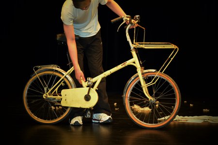 Théâtre 2015 - La Compagnie Les Yeux d'Encre - «En bas de chez toi. », DSC_0321