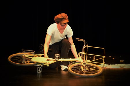 Théâtre 2015 - La Compagnie Les Yeux d'Encre - «En bas de chez toi. », DSC_0322