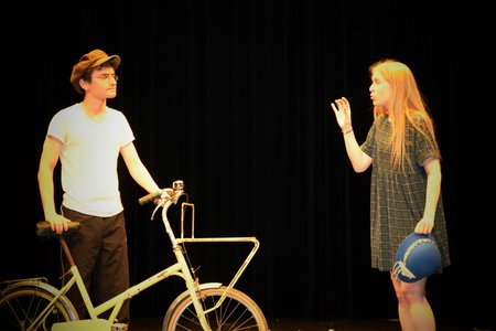 Théâtre 2015 - La Compagnie Les Yeux d'Encre - «En bas de chez toi. », DSC_0335