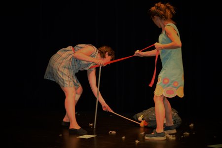 Théâtre 2015 - La Compagnie Les Yeux d'Encre - «En bas de chez toi. », DSC_0501