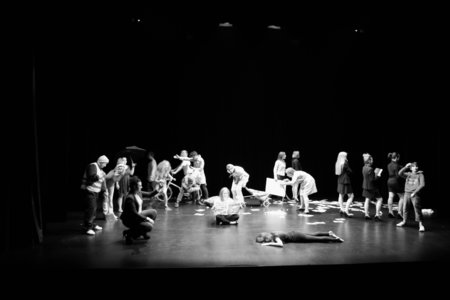 Théâtre 2015 - La Compagnie Les Yeux d'Encre - «En bas de chez toi. », DSC_0540