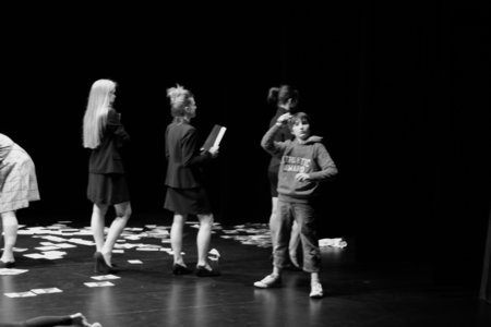 Théâtre 2015 - La Compagnie Les Yeux d'Encre - «En bas de chez toi. », DSC_0544