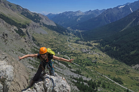 2015-07-12-13-escalade-alpinisme-la-grave, alpes-aventure-escalade-cerces-eperon-route-roche-robert-2015-07-12-18