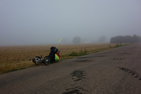 balade dans les vosges 2015, le matin en chemin pour la gare de Vesoul.