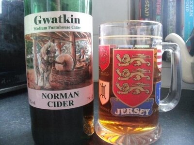 Les Léopards normands comme illustrations, K800_Cider  normand de Jersey
