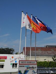 Drapeaux Normands aux 2 Léopards, K800_DSCN4682