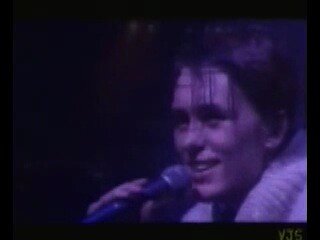 Live in Berlin 1994, Still104-vi