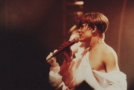 Live in Berlin 1994, Markdeadsexy-vi