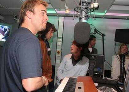 Take That 2005, ttcolinedit5-vi