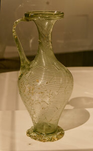 Lalique, DSC46426 Carafe soufllée gallo-romaine_DxO