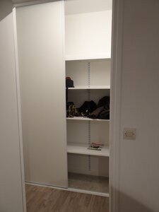 VERNON - Appart 5, Placard couloir 2