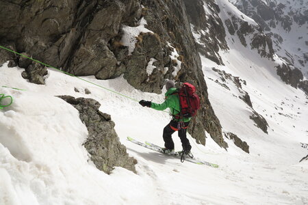 2016-04-ski-traverse-alpes, alpes-aventure-ski-traversee-alpes-madone-fenestre-pas-mont-colomb-refuge-nice-2016-04-06-022