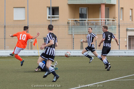 Carabiniers Football Club match 25 avril 2016, Match 25avril16 2à1-33