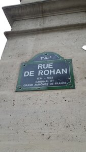 Paris Mai 2016, Rue de Rivoli 1