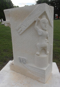Nouvelle Zélande, colonne-maori