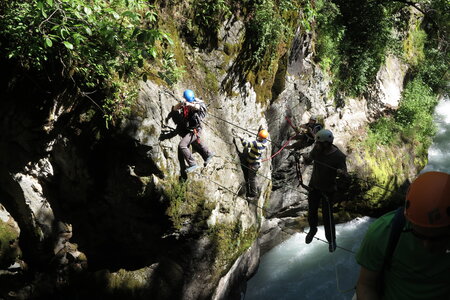 2016-06-28-seminaire-entreprise, alpes-aventure-via-ferrata-seminaire-gorges-ailefroide-2016-06-21-091