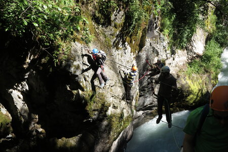 2016-06-28-seminaire-entreprise, alpes-aventure-via-ferrata-seminaire-gorges-ailefroide-2016-06-21-092